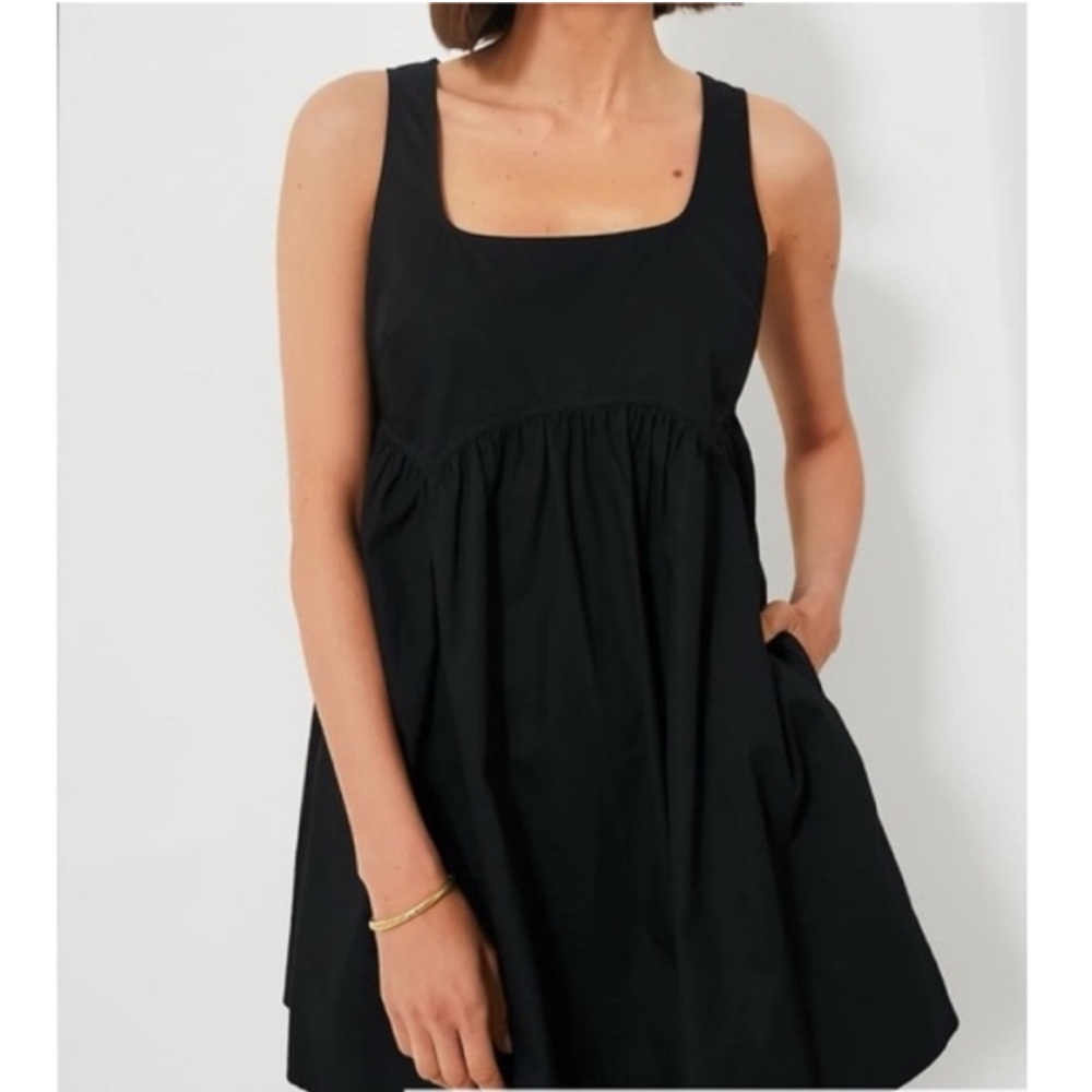 TUCKERNUCK Black Sleeveless Porto Dress